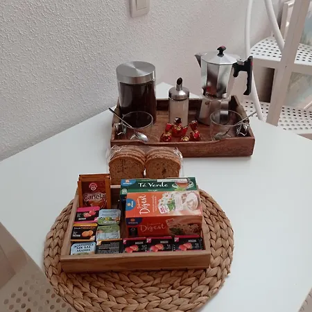 Penthouse With Solarium In The Center Of Malaga-atico Con Solarium En El Centro De