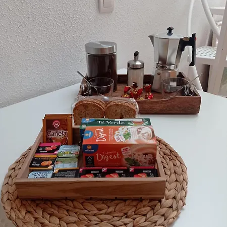 Apartment Penthouse With Solarium In The Center Of Malaga-atico Con Solarium En El Centro De